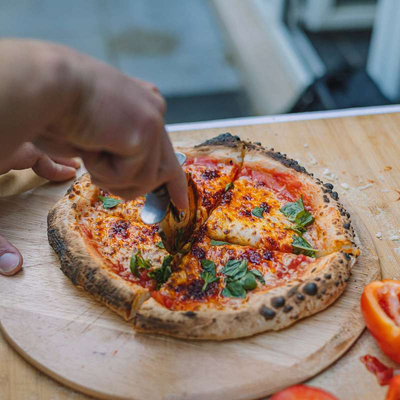 Vonken houtoven: Vonken houtoven & pizza's | Workshop door The Founder, Chef Adrien